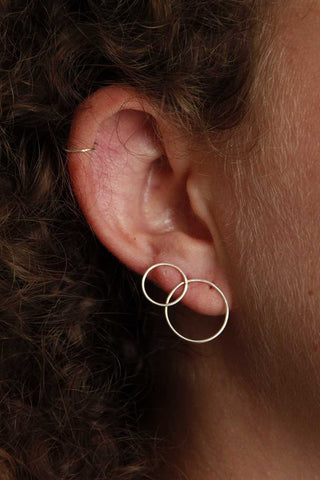 Earring Archi | The sturdy ear hugger